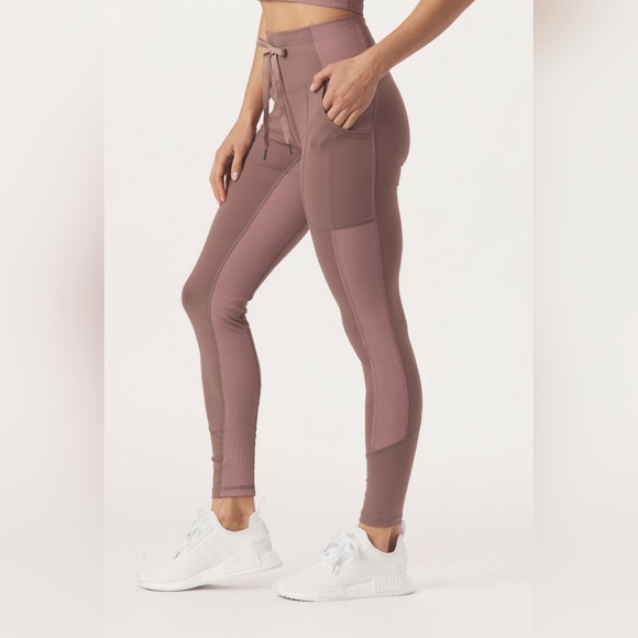 Glyder Street Leggings Lavender Bark - Picture 2 of 5